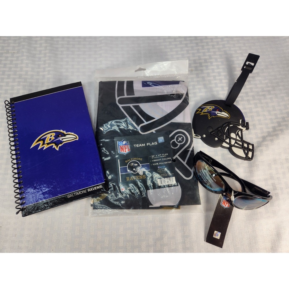 Baltimore Ravens Football Fan Lot- Flag, Sunglasses, Luggage Tag,‎ Journal